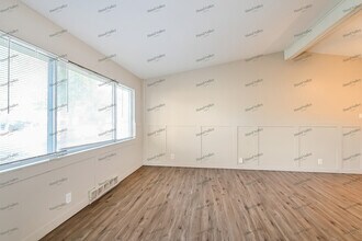 2240 Hummingbird Dr in Florissant, MO - Building Photo - Building Photo