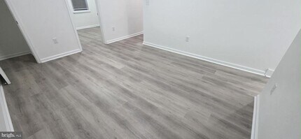 2233 N 16th St in Philadelphia, PA - Foto de edificio - Building Photo