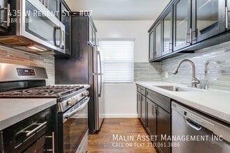435 W. Regent St. in Inglewood, CA - Building Photo - Building Photo