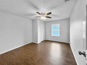 8802 Deerwood Dr in Rowlett, TX - Building Photo - Building Photo