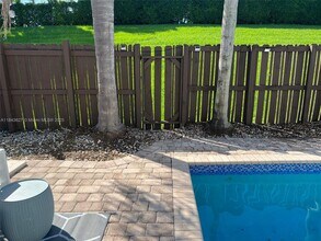 5900 NW 111th Ave in Doral, FL - Building Photo - Building Photo