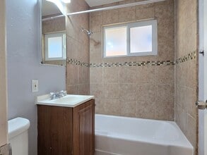 452 S 4th St, Unit 6 in San Jose, CA - Building Photo - Building Photo