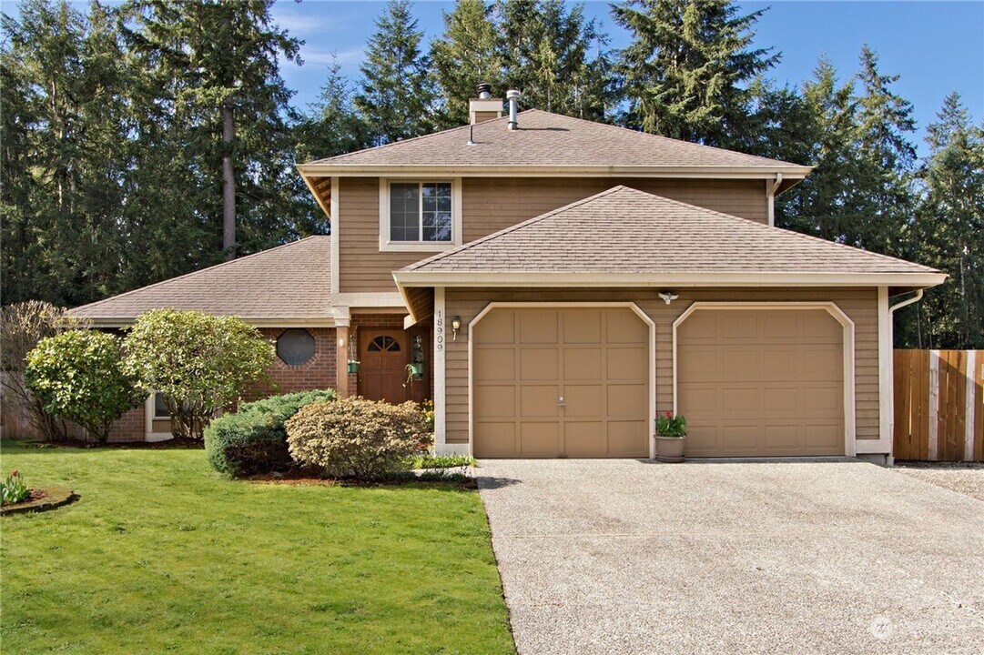 18909 SE 263rd St in Covington, WA - Building Photo