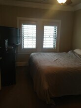 701 21st St, Unit B in Sacramento, CA - Building Photo - Building Photo