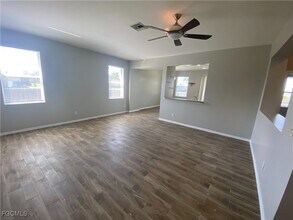 1806 NW 21st Pl in Cape Coral, FL - Building Photo - Building Photo