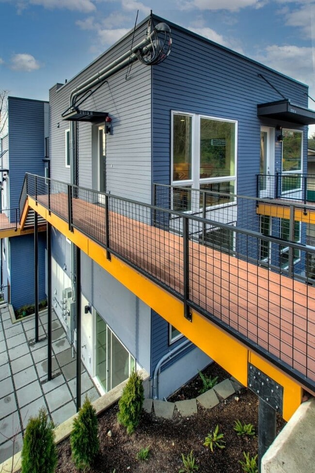 2513 13th Ave S in Seattle, WA - Building Photo - Building Photo