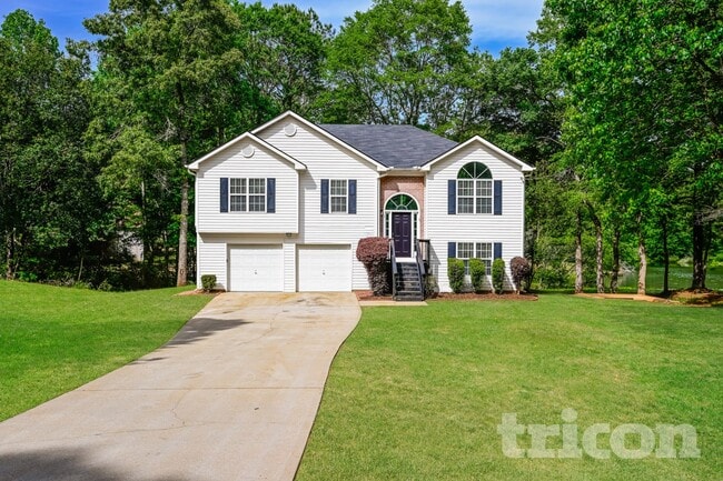 property at 760 Country Lake Ct