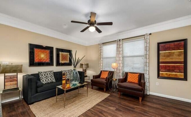 1800 S Egret Bay Blvd in League City, TX - Building Photo - Building Photo