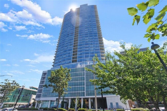 property at 1 Broad St