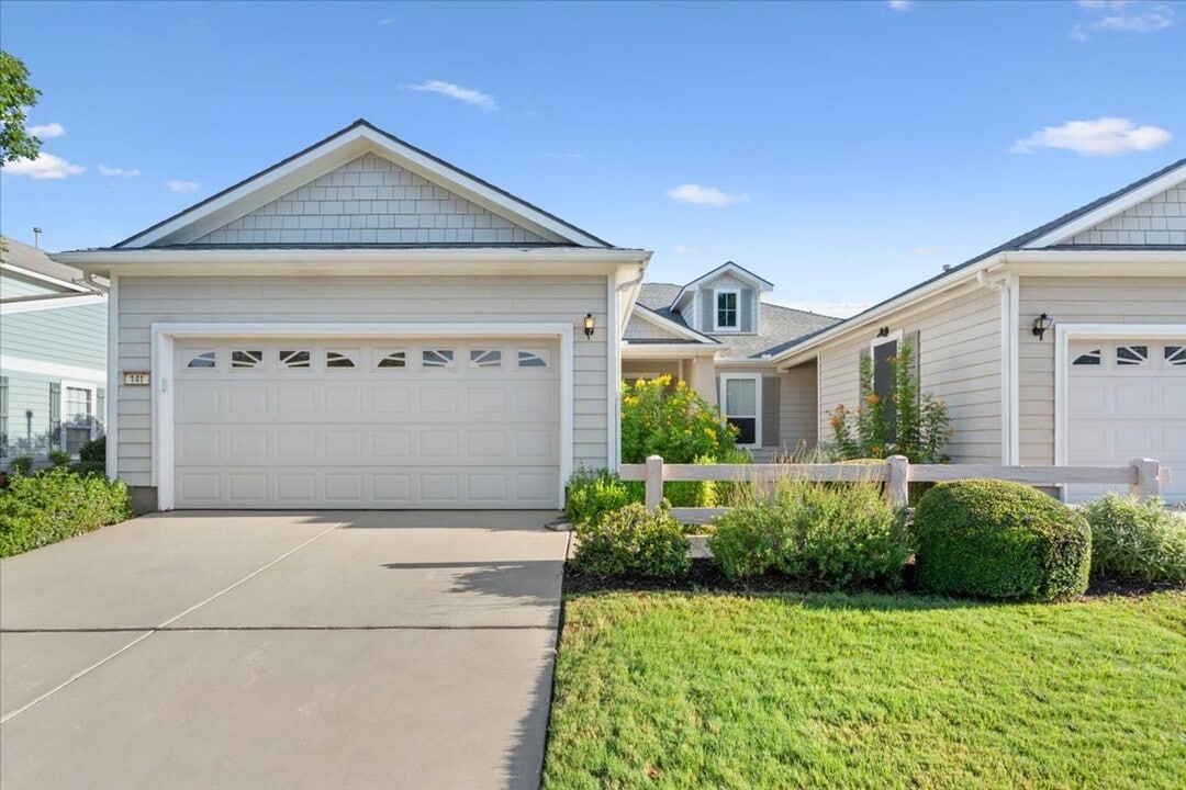 141 Dickens Cir in Georgetown, TX - Foto de edificio