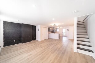 169 Halladay St in Jersey City, NJ - Building Photo