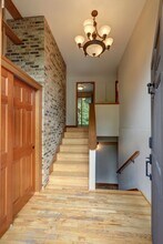 11004 SE 26th St in Bellevue, WA - Building Photo - Building Photo