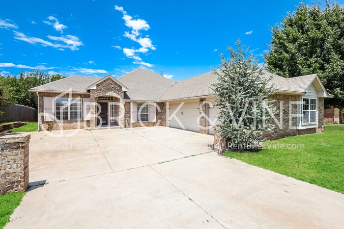 6609 Westlake Blvd in Oklahoma City, OK - Building Photo