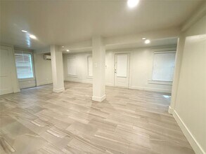 113 Pacific St in Houston, TX - Building Photo - Building Photo