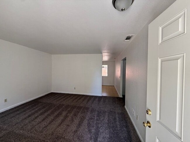 3438-3438 S Woodland St in Visalia, CA - Building Photo - Building Photo