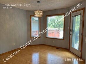 3566 Waddell Crescent in Regina, SK - Building Photo - Building Photo
