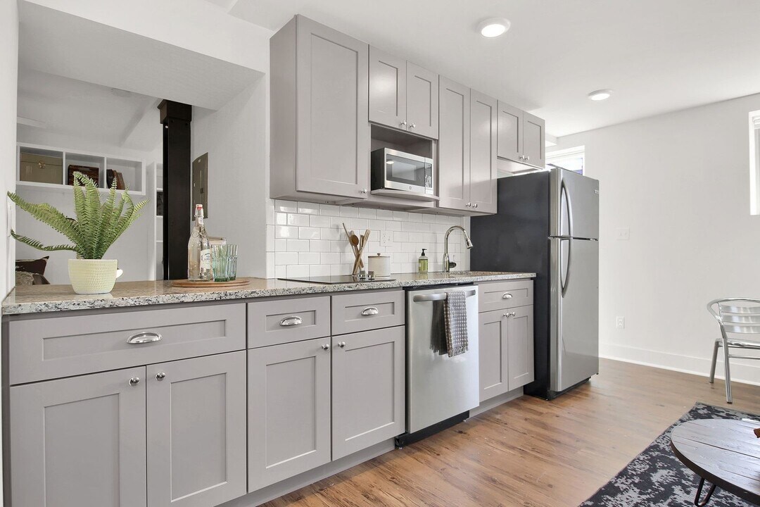 3800 Hampton Ave in St. Louis, MO - Building Photo