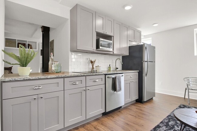 property at 3800 Hampton Ave