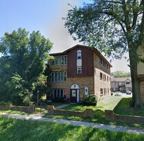 17313 Lathrop Ave in Hazel Crest, IL - Building Photo