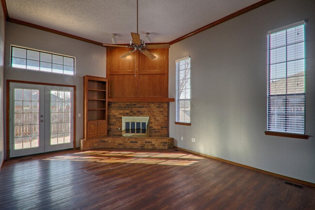756 Okie Ridge Rd in Yukon, OK - Building Photo - Building Photo