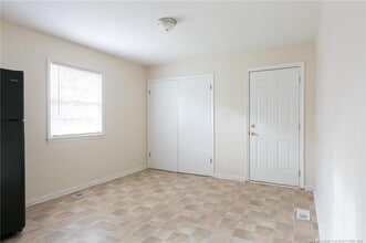 923 Rancho Dr in Fayetteville, NC - Building Photo - Building Photo