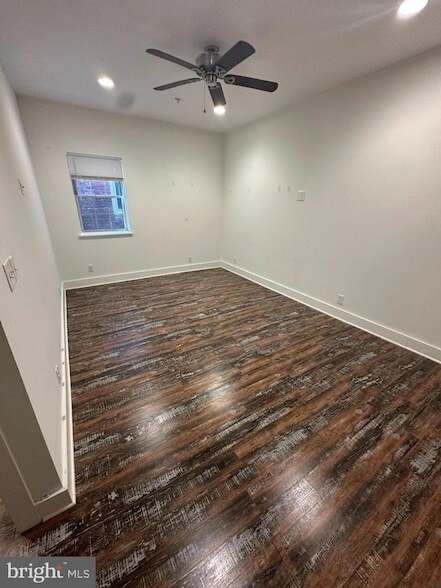 2206 N Front St, Unit 2E in Philadelphia, PA - Building Photo - Building Photo
