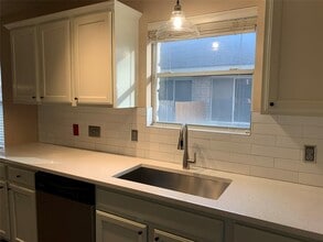 15547 Sutton Leigh's Ln in Pflugerville, TX - Building Photo - Building Photo