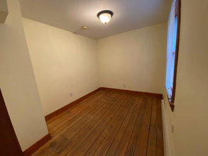233 Power St-Unit -2 in Providence, RI - Foto de edificio - Building Photo