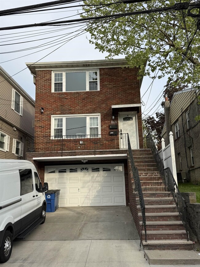 6500 Columbia Ave in North Bergen, NJ - Building Photo - Building Photo