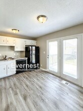 1300 Chucker Dr in Clarksville, TN - Building Photo - Building Photo