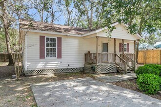 738 Spark St in Mount Pleasant, SC - Building Photo - Building Photo