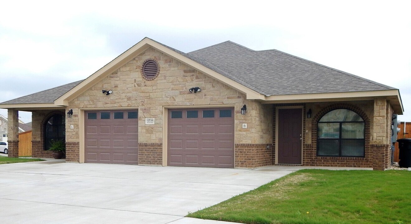 4708 Passion Flower Loop in Killeen, TX - Building Photo