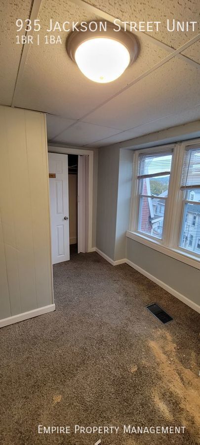 935 Jackson St in Allentown, PA - Building Photo - Building Photo