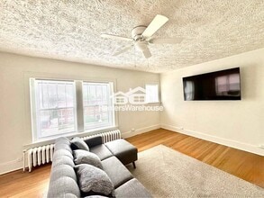 3612 Ingersoll Ave in Des Moines, IA - Building Photo - Building Photo