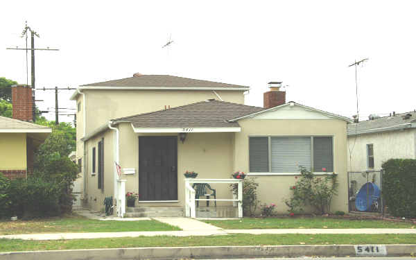 Linell Arms South Apartments in Los Angeles, CA - Building Photo