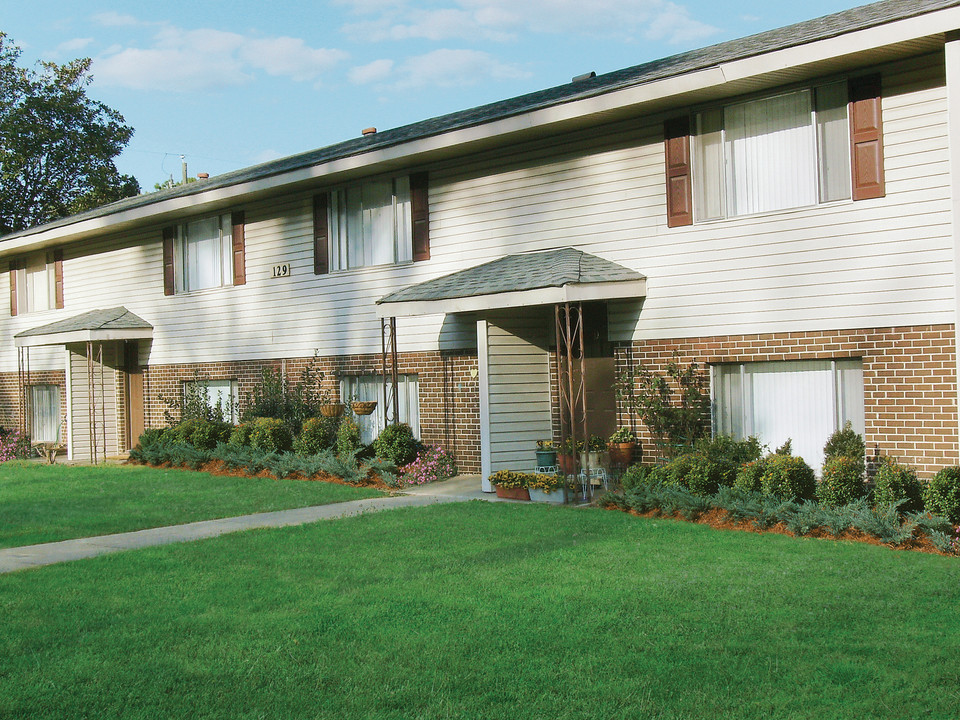 Meadow View in Pelham, AL - Foto de edificio