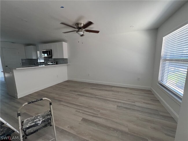 27650-27652 Imperial Shores Blvd in Bonita Springs, FL - Building Photo - Building Photo