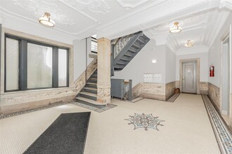 29 Convent Ave in New York, NY - Building Photo - Building Photo