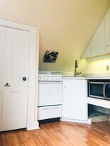 42 N Prospect St in Burlington, VT - Building Photo