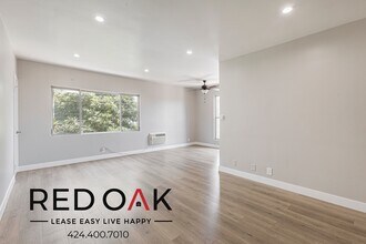 929 N Genesee Ave in West Hollywood, CA - Building Photo - Building Photo