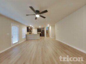 1023 Summer Cypress Dr in Villa Rica, GA - Building Photo - Building Photo