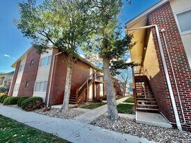 3330-3368-3368 Charlotte St in Kansas City, MO - Building Photo