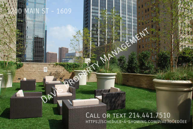 1200 Main St in Dallas, TX - Building Photo - Building Photo