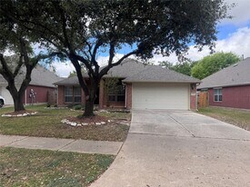 7307 Hollow Field Ln in Cypress, TX - Building Photo