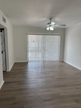 2720 Forest Hills Blvd in Coral Springs, FL - Building Photo - Building Photo
