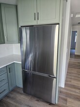 11204 Sylvan St in Los Angeles, CA - Building Photo - Building Photo