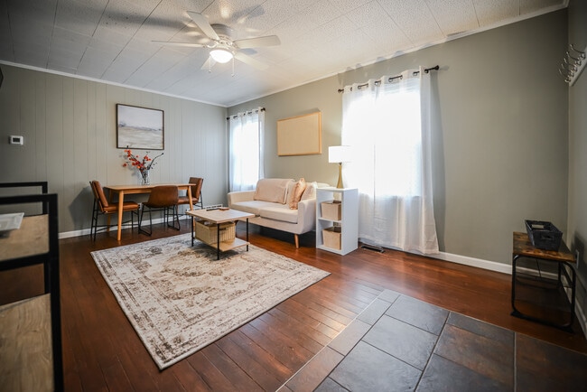 property at 1825 Huffman Blvd