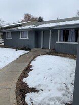 1320 Summers Ln, Unit 1320