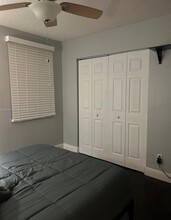 2010 NW 188th Ave in Pembroke Pines, FL - Building Photo - Building Photo