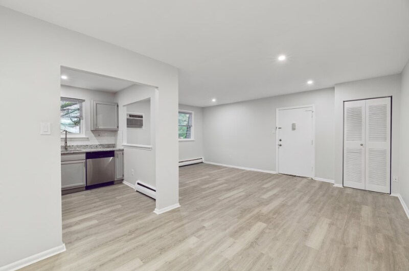 1314 Wharton Dr in Newark, DE - Building Photo